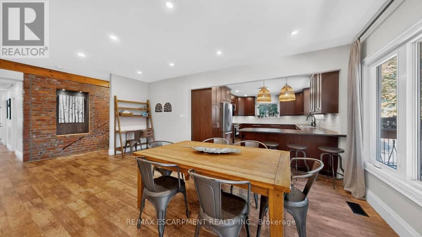 1355 Woodburn Road — photo 11 of 40