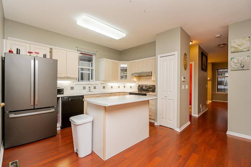 14858 58 AVENUE, Surrey, photo 6