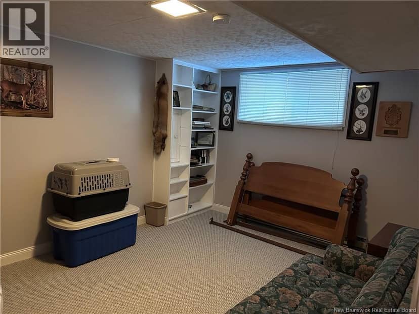 430 Gardiner Street — photo 11 of 14