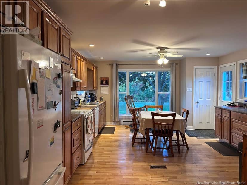 430 Gardiner Street, Oromocto, photo 3