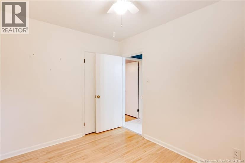 17 Bissett Avenue — photo 19 of 33