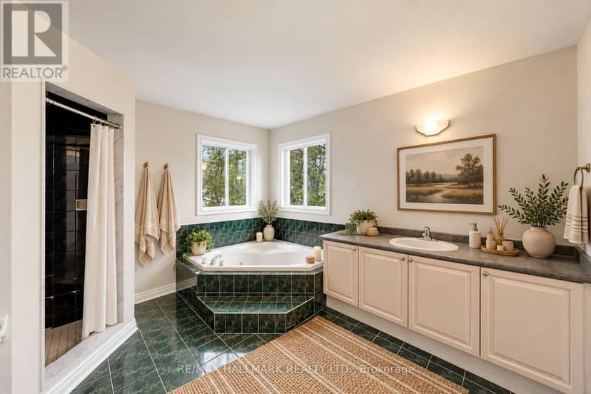 10 Driftwood Court — photo 13 of 29