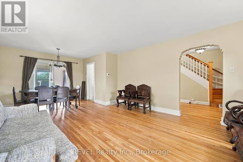 5892 Murray Street — photo 16 of 40