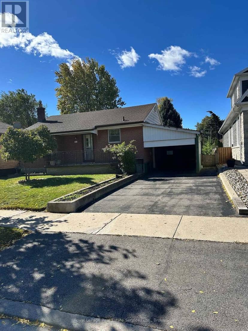 294 Felan Avenue, Oakville