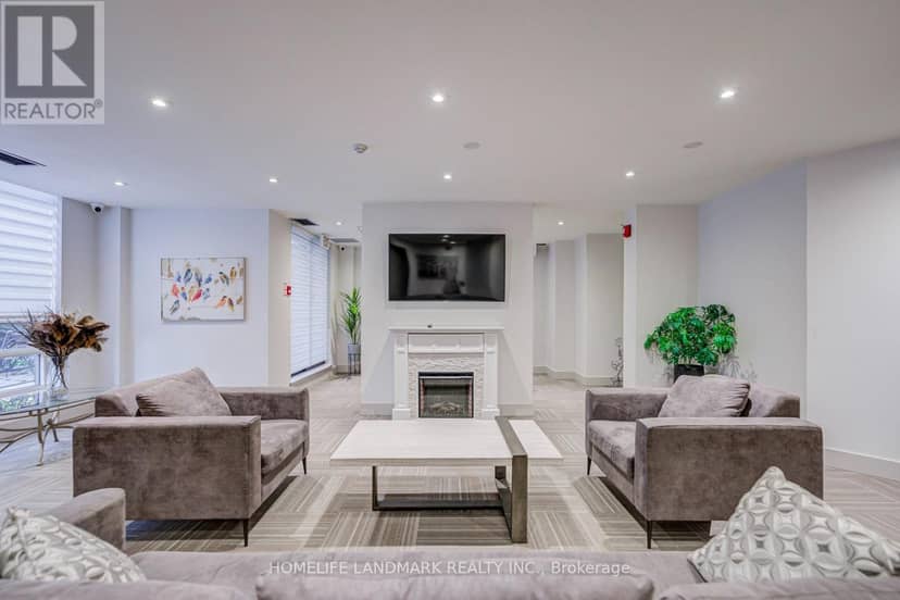 301 - 96 Fifeshire Road, Toronto, photo 8