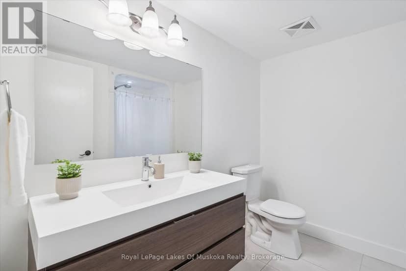 101 - 1 Tree Tops Lane — photo 15 of 35