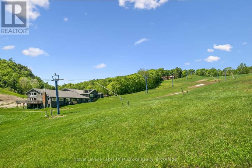 101 - 1 Tree Tops Lane — photo 35 of 35