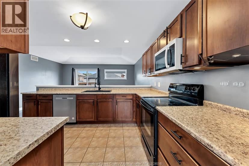1397 Crosswinds DRIVE — photo 11 of 40