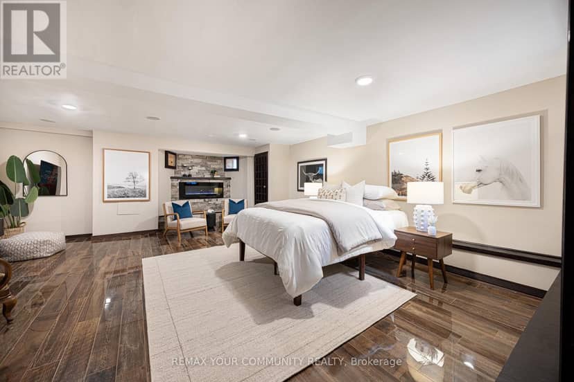 29 Denison Avenue — photo 20 of 40