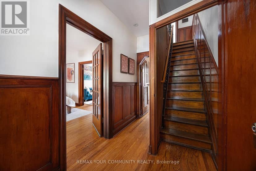 29 Denison Avenue — photo 12 of 40