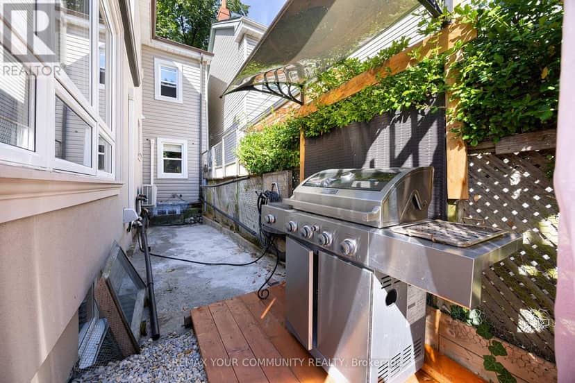 29 Denison Avenue — photo 40 of 40