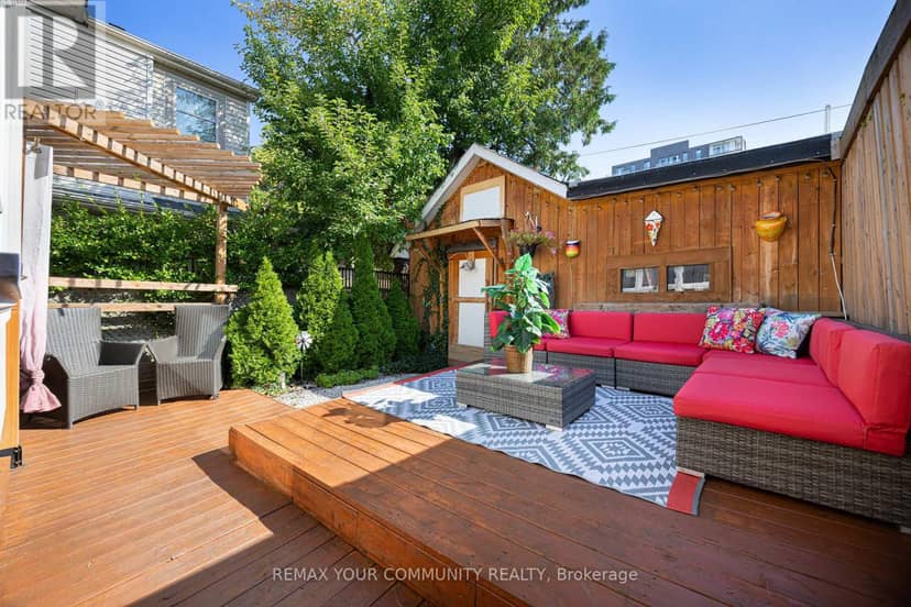 29 Denison Avenue — photo 36 of 40