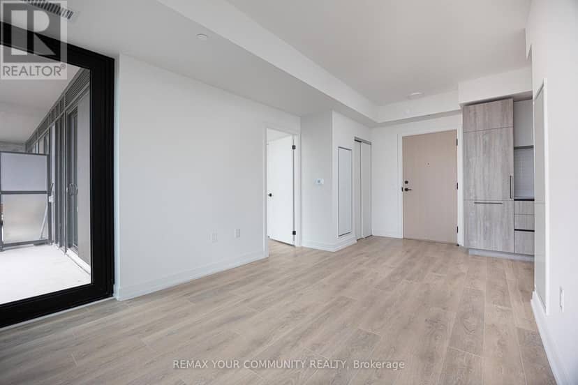 1002 - 181 Sterling Road, Toronto, photo 2