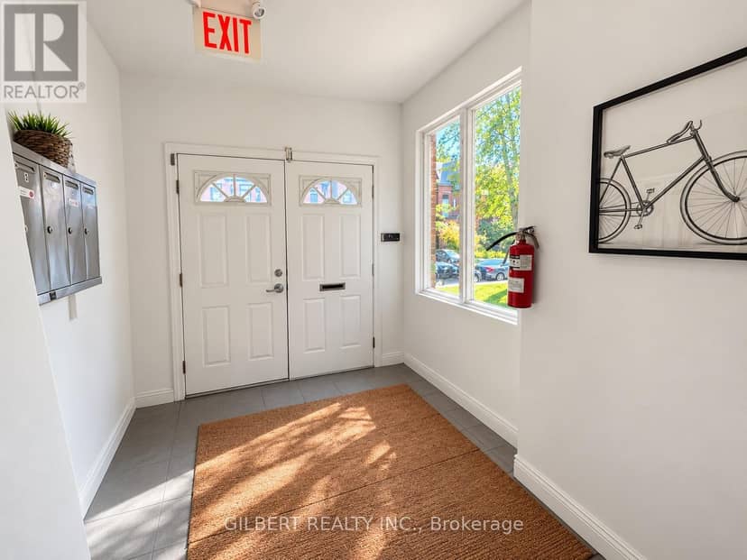 88 Cowan Avenue, Toronto, photo 4