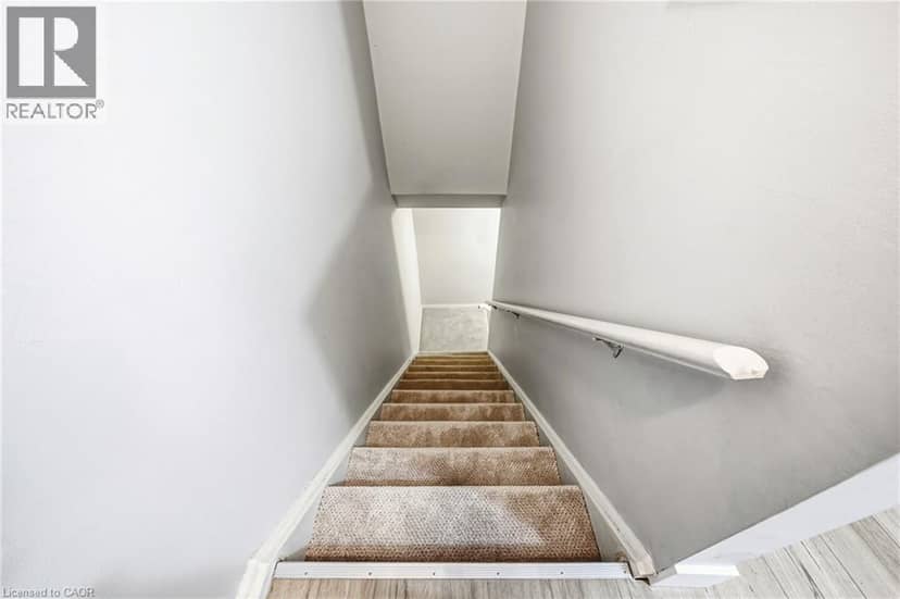 564 SHERATON Road Unit# 14 — photo 17 of 36