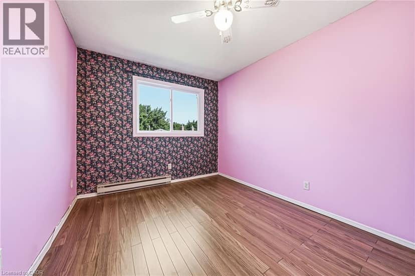 564 SHERATON Road Unit# 14 — photo 19 of 36