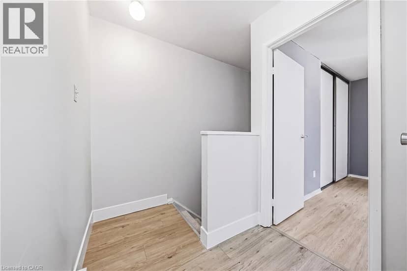564 SHERATON Road Unit# 14 — photo 4 of 36