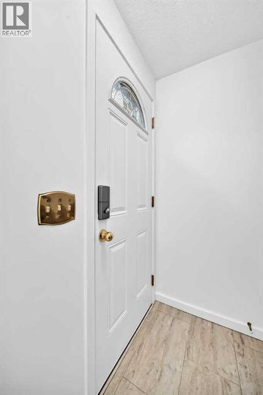 403, 11010 Bonaventure Drive SE, Calgary, photo 3
