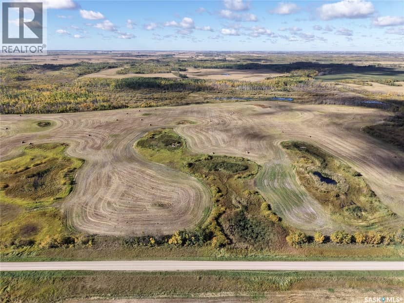 2 Quarters Mixed Use Land & Yard Site Near Sheho — photo 12 of 40