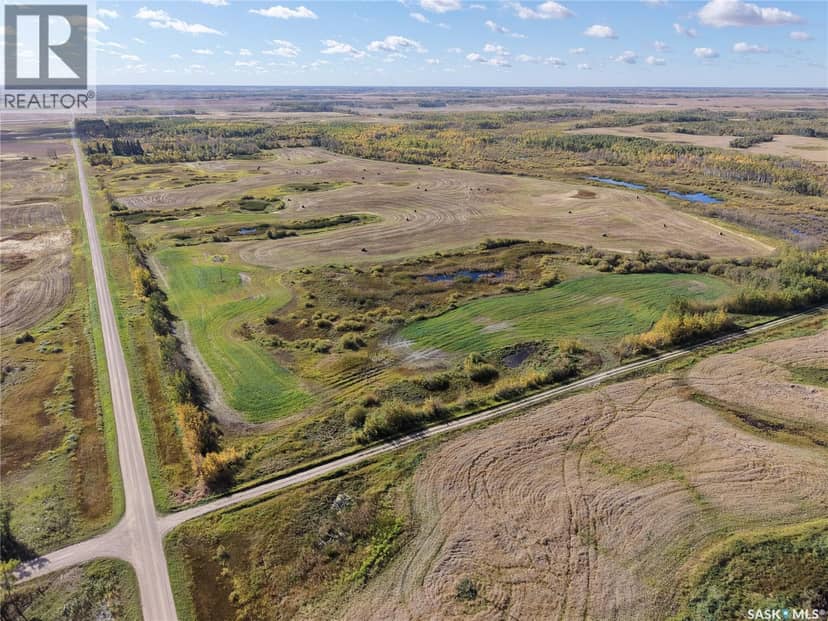 2 Quarters Mixed Use Land & Yard Site Near Sheho — photo 6 of 40