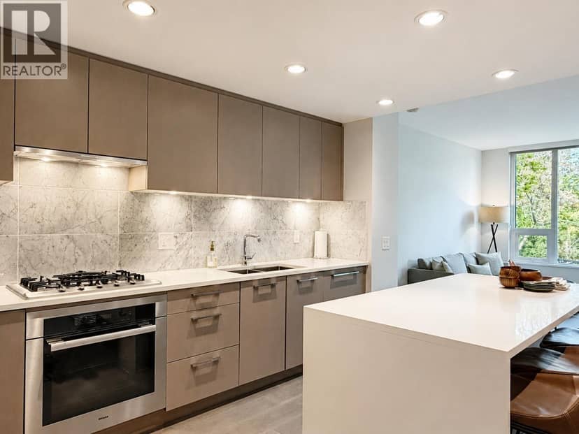 303 5410 SHORTCUT ROAD, Vancouver, photo 3