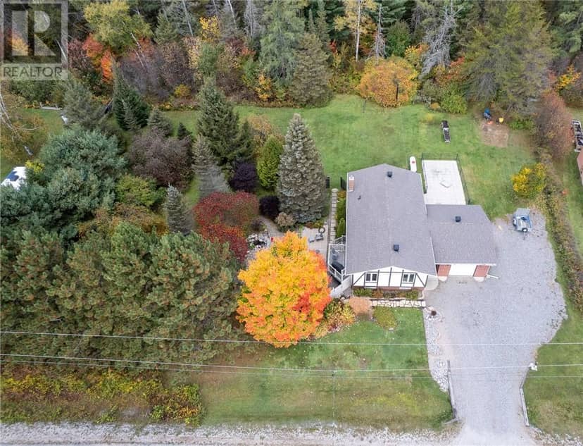 11 Jarbeau Street — photo 3 of 40