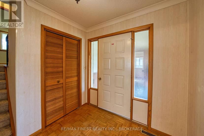 788 Kimberley Street, Kingston, photo 3