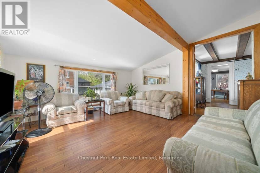 71 Queen Street — photo 15 of 40