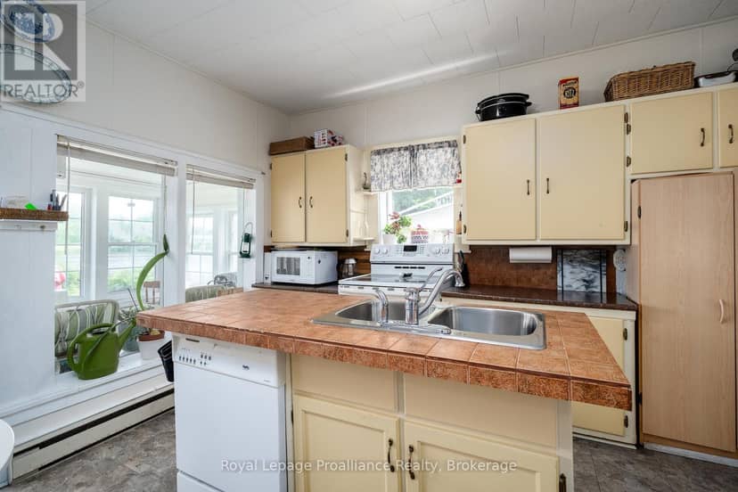 13 South Trent Street — photo 19 of 40