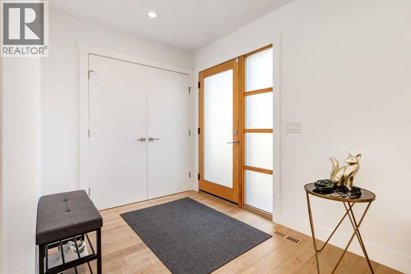1601 21 Avenue SW, Calgary, photo 3