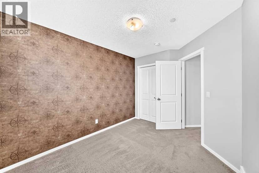 154 Livingston Avenue NE — photo 21 of 34