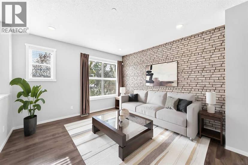 154 Livingston Avenue NE — photo 10 of 34