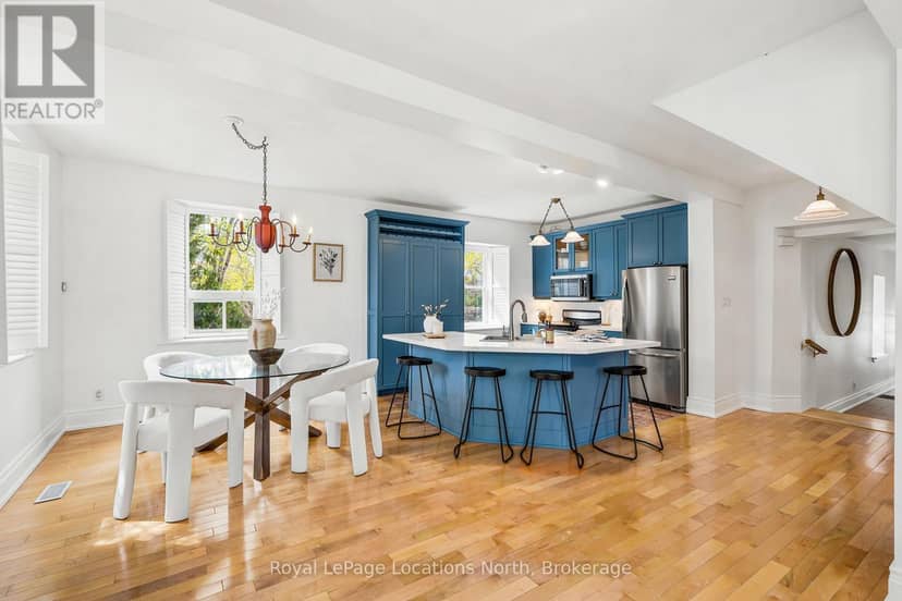 562 Cameron Street — photo 9 of 40