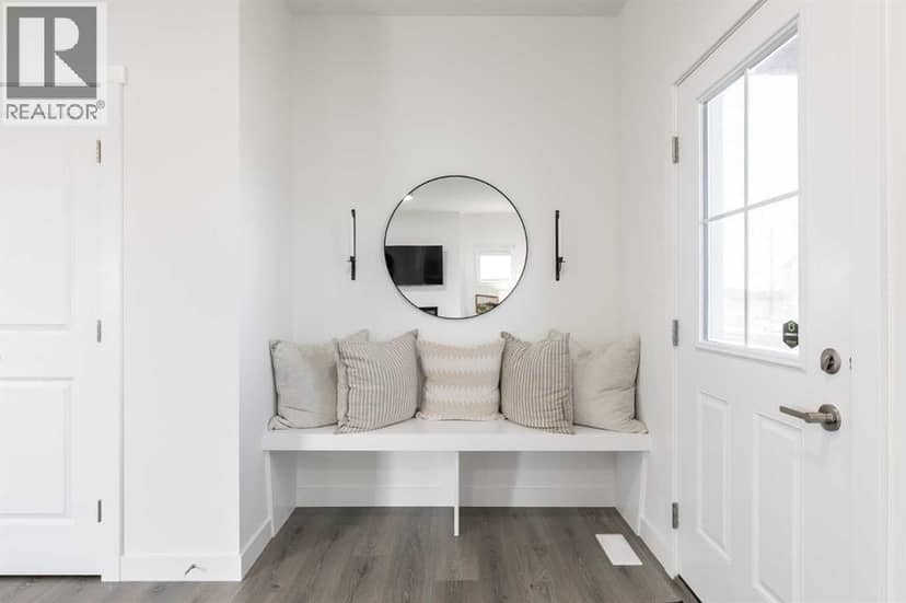 372 Belmont Park SW, Calgary, photo 2