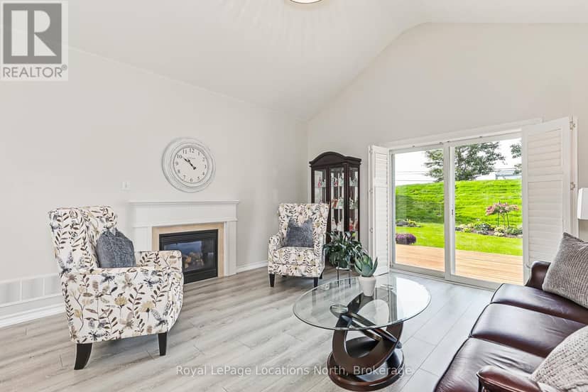 14 Clubhouse Drive — photo 10 of 40