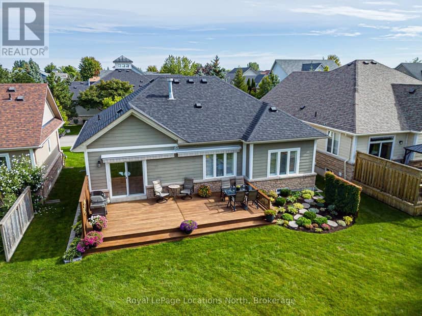 14 Clubhouse Drive — photo 2 of 40