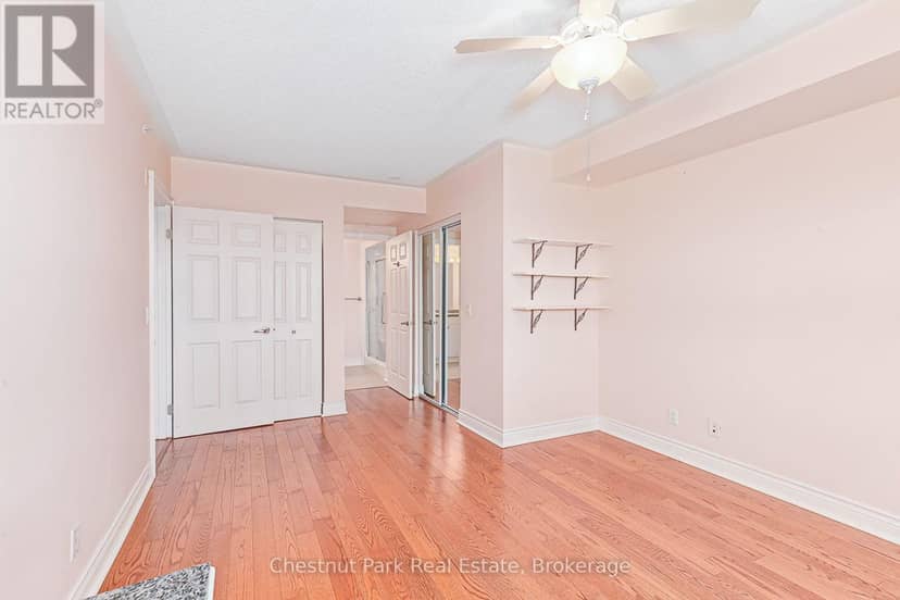 416 - 91 Raglan Street — photo 32 of 40