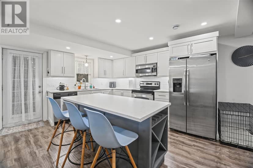 59 Freshwater Road — photo 4 of 16