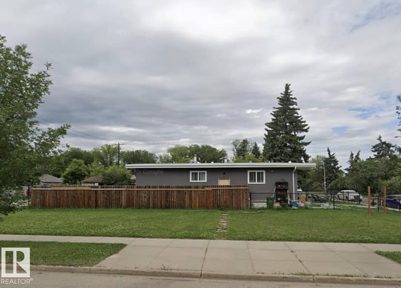 7604 7606 75 ST NW, Edmonton, photo 4