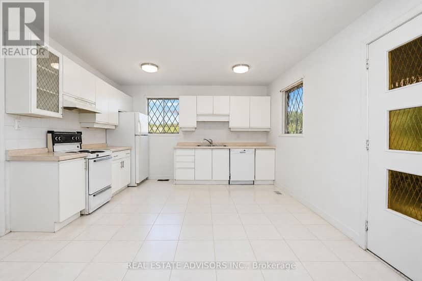 712 Annland Street — photo 11 of 27