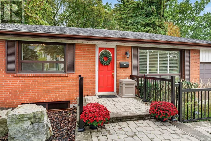 433 Brownfield Gardens, Toronto, photo 2