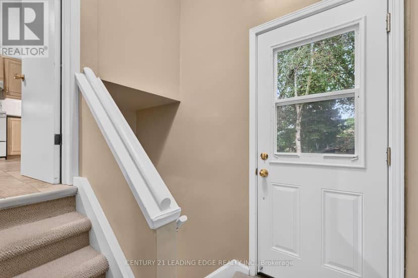433 Brownfield Gardens — photo 33 of 40
