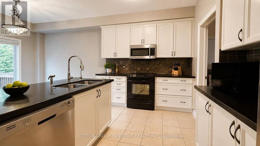 48 Riverwalk Place, Midland, photo 5