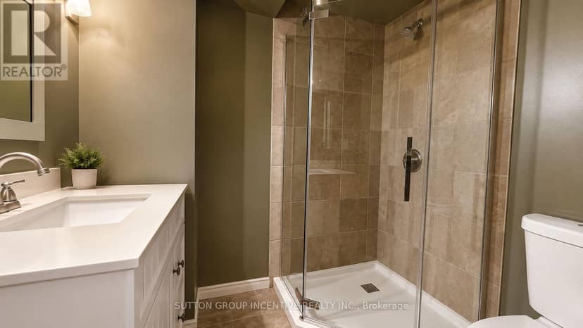 48 Riverwalk Place — photo 20 of 24