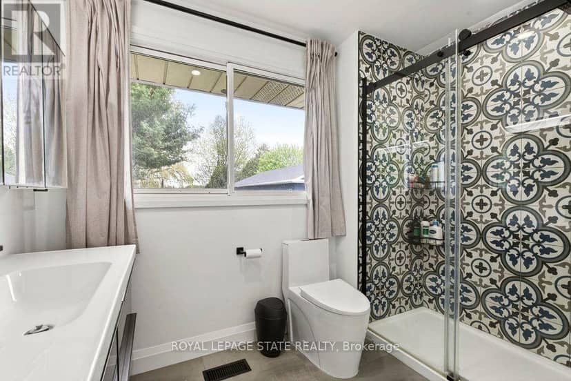 183 Sunnyridge Road — photo 21 of 40