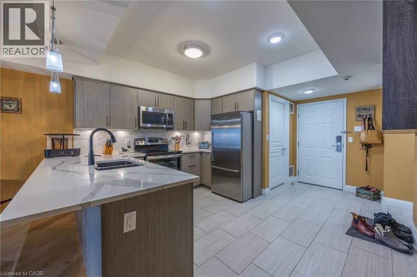 12 ERIE Boulevard Unit# 203, Long Point, photo 7