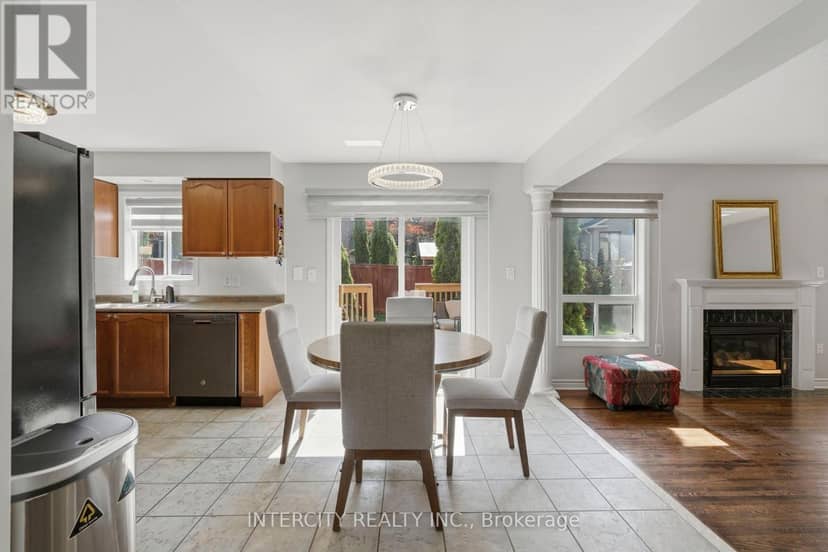 93 Chalone Crescent — photo 11 of 34