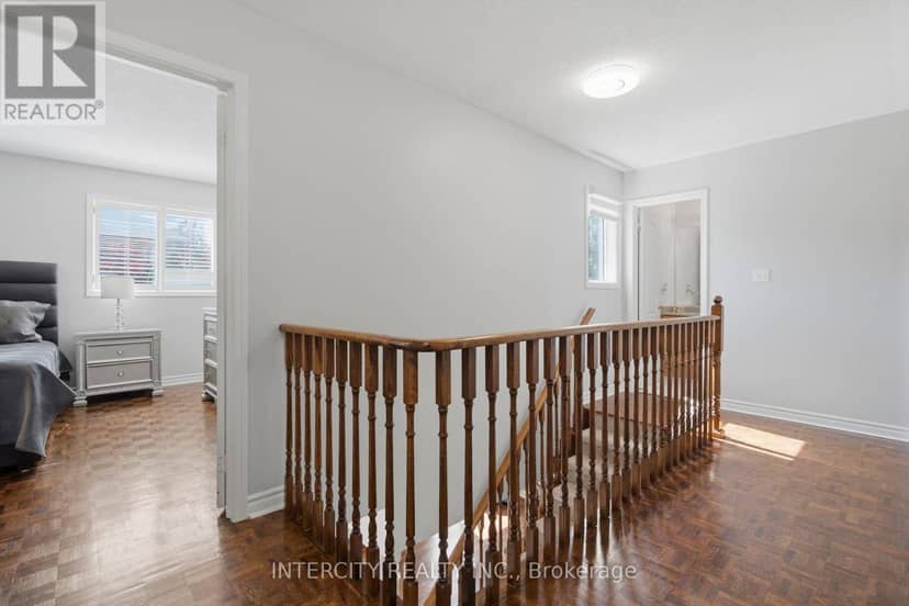 93 Chalone Crescent — photo 20 of 34