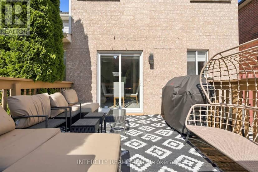 93 Chalone Crescent — photo 28 of 34