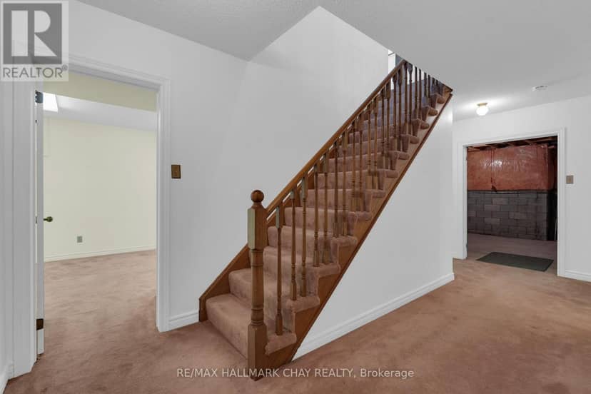 102 Steel Street — photo 28 of 40